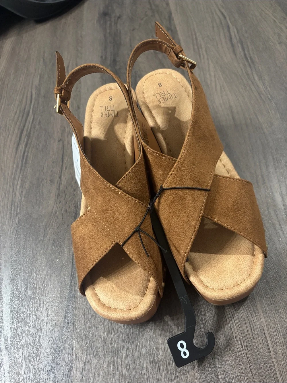 Women’s Suede Platform Wood X-band Strap Sandals! NWT! Size 8
